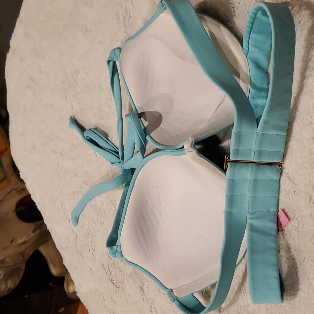 Victorias Secret Bikini Top 34DD Hottie Halter Pushup Padded bikini top